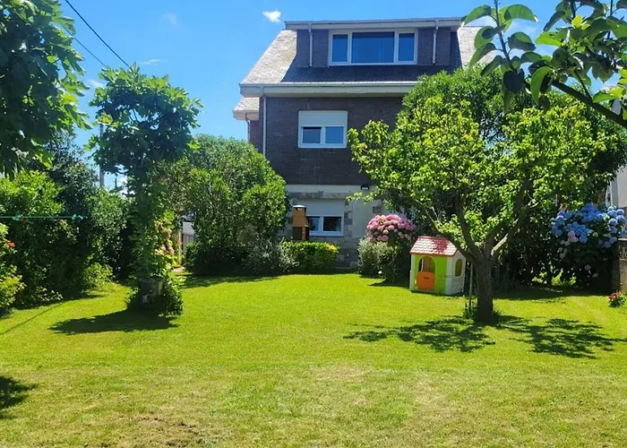 Casa En A 800m De La Playa * 桑坦德